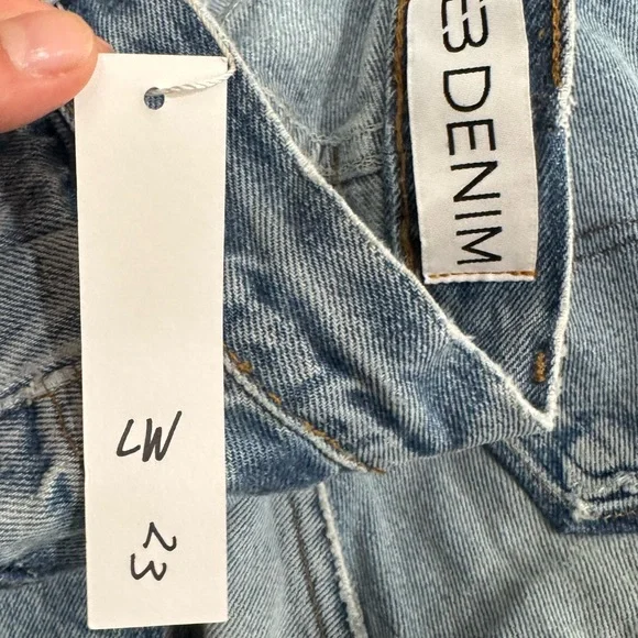 EB Denim Reworked Vintage Levi’s - Picture 8 of 10